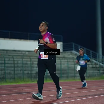 Runner Photo 4524615