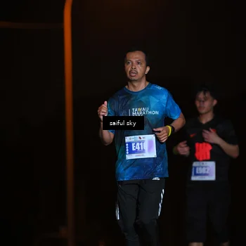 Runner Photo 4524619