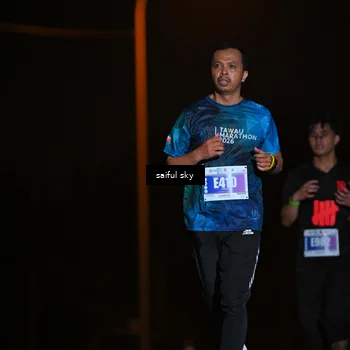 Runner Photo 4524622