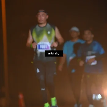 Runner Photo 4524656