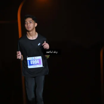 Runner Photo 4524679