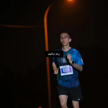 Runner Photo 4524690