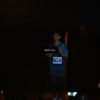 Runner Photo 4524695