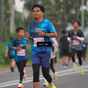 Runner Photo 4524697