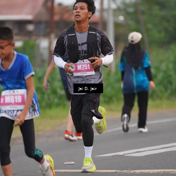 Runner Photo 4524748