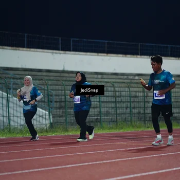 Runner Photo 4524766