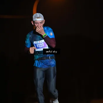Runner Photo 4524776