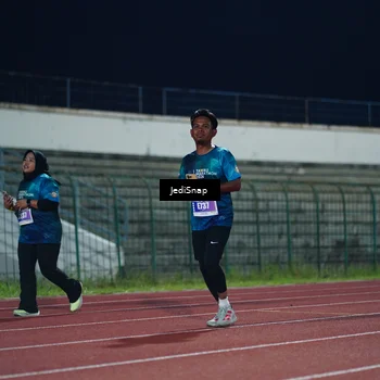 Runner Photo 4524790
