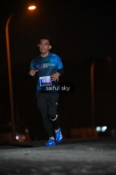 Runner Photo 4524834