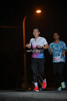 Runner Photo 4525013