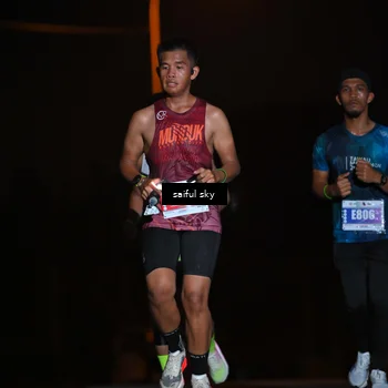 Runner Photo 4525023