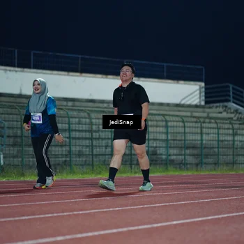 Runner Photo 4525064