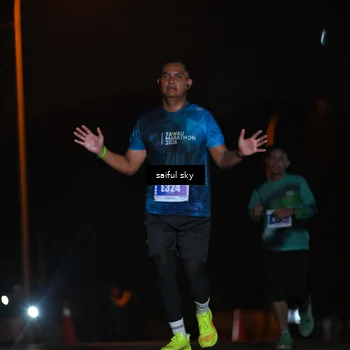 Runner Photo 4525118