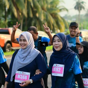 Runner Photo 4525143