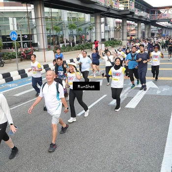 Runner Photo 4525155