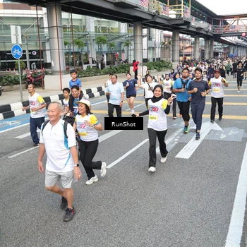 Runner Photo 4525194
