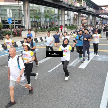 Runner Photo 4525291