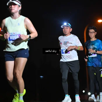 Runner Photo 4525337