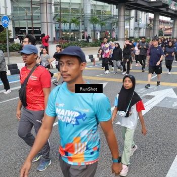 Runner Photo 4525340