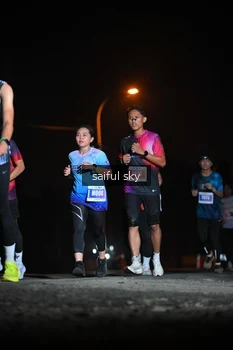 Runner Photo 4525366