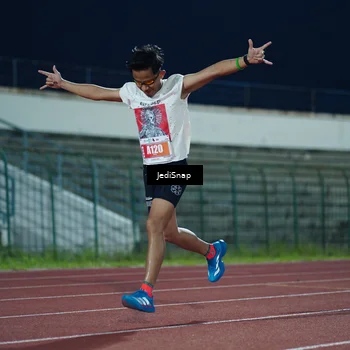 Runner Photo 4525380