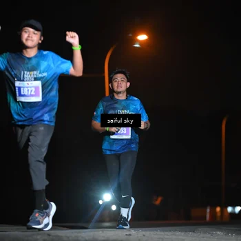 Runner Photo 4525389