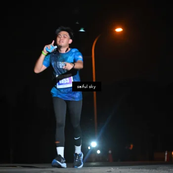 Runner Photo 4525395