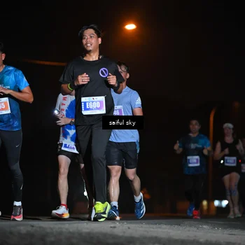 Runner Photo 4525414