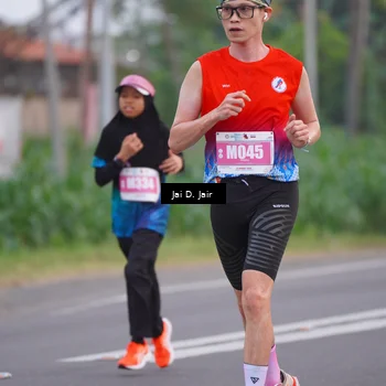 Runner Photo 4525426
