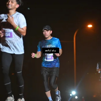 Runner Photo 4525467