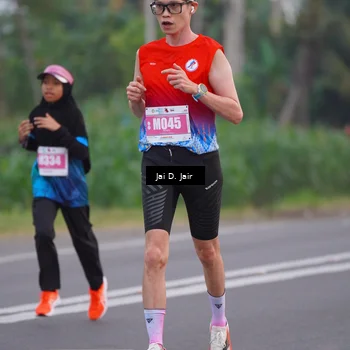 Runner Photo 4525472
