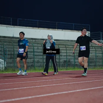 Runner Photo 4525487