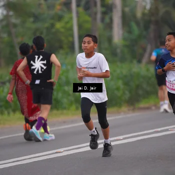 Runner Photo 4525565
