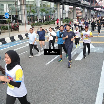 Runner Photo 4525566