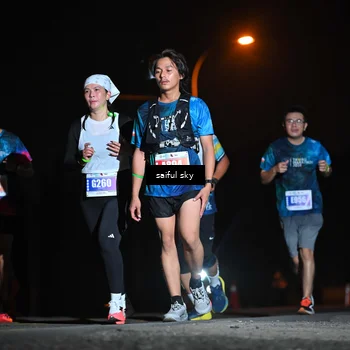 Runner Photo 4525583