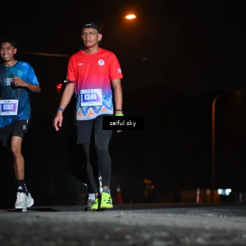 Runner Photo 4525595