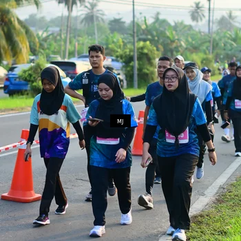 Runner Photo 4525643