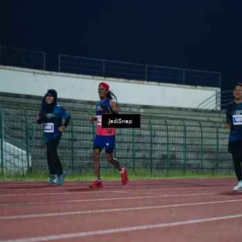 Runner Photo 4525644