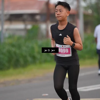 Runner Photo 4525672