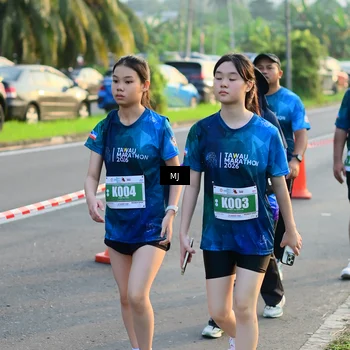 Runner Photo 4525708