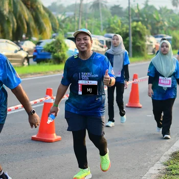 Runner Photo 4525757