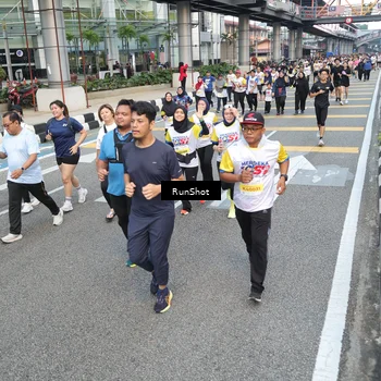 Runner Photo 4525759