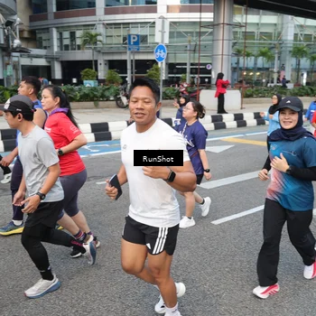 Runner Photo 4525785
