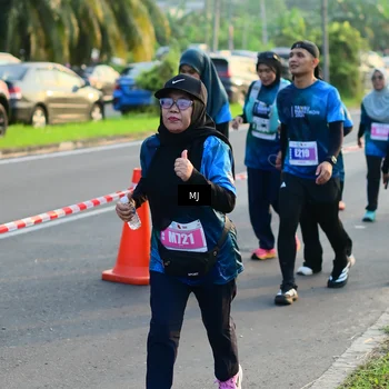Runner Photo 4525811