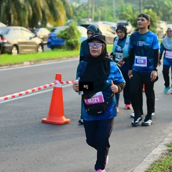 Runner Photo 4525822