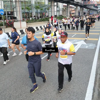 Runner Photo 4525837