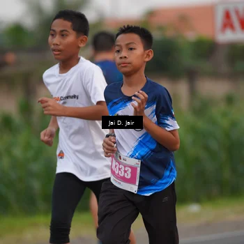 Runner Photo 4525845