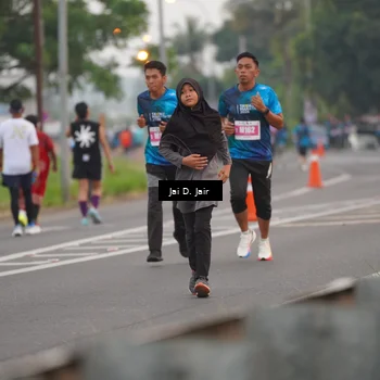 Runner Photo 4525855
