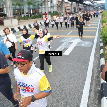 Runner Photo 4525898
