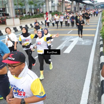 Runner Photo 4525907